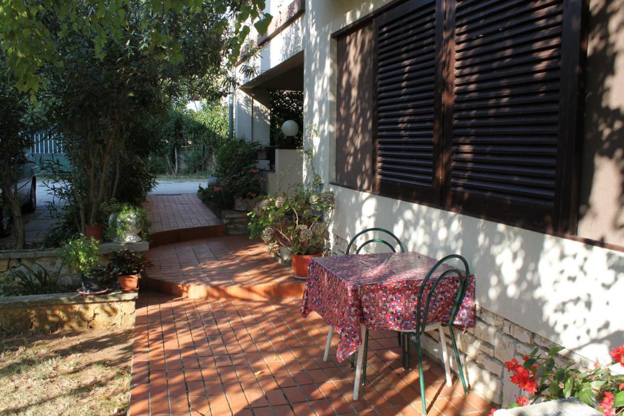 Apartments And Rooms With Parking Space Rovinj - 7170 エクステリア 写真