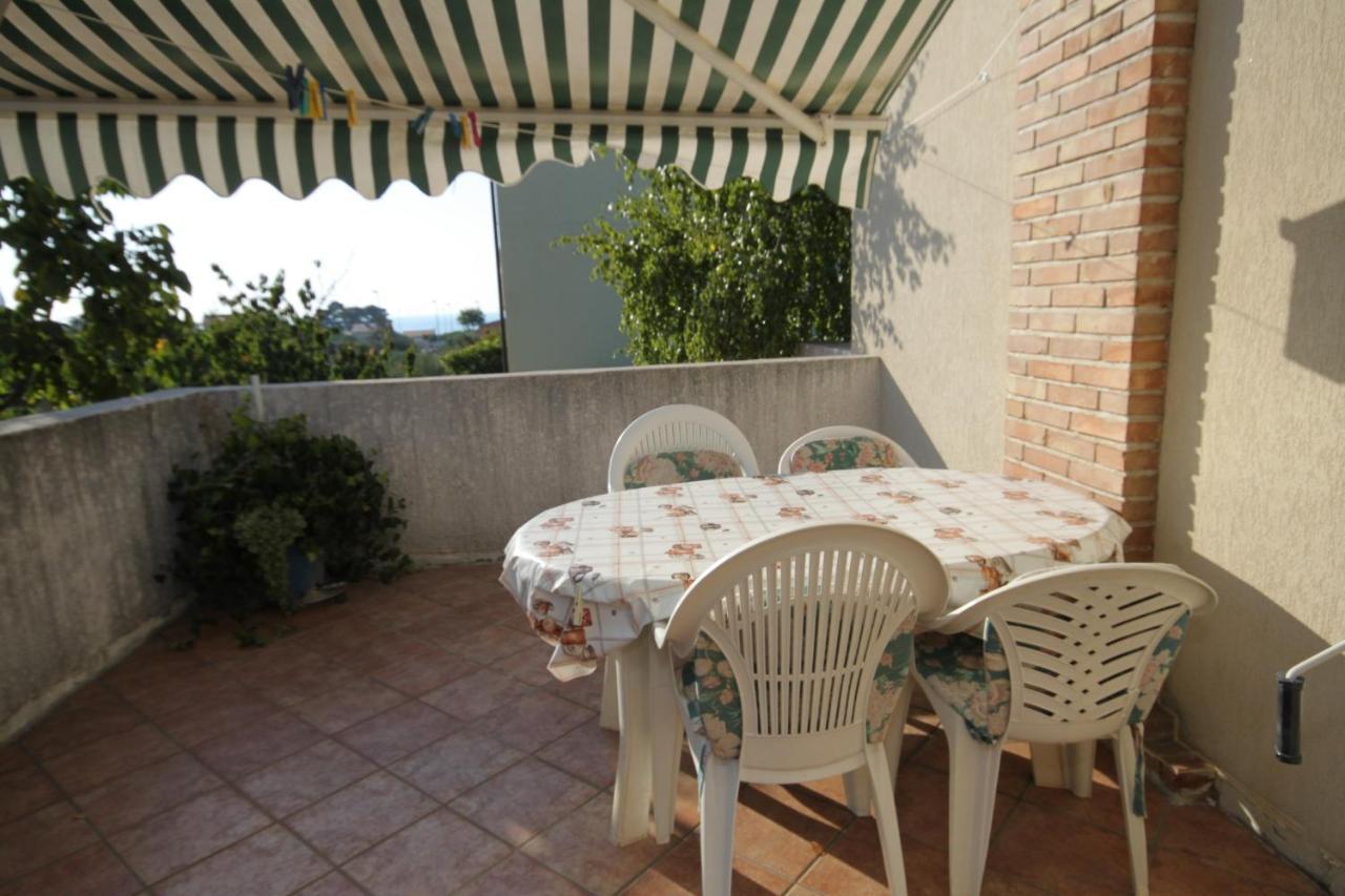 Apartments And Rooms With Parking Space Rovinj - 7170 エクステリア 写真